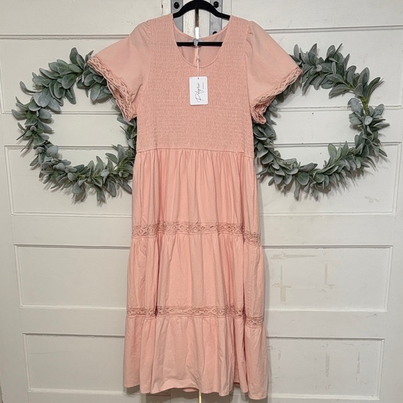Polagram Dresses & Skirts - Polagram Baby Pink Dress